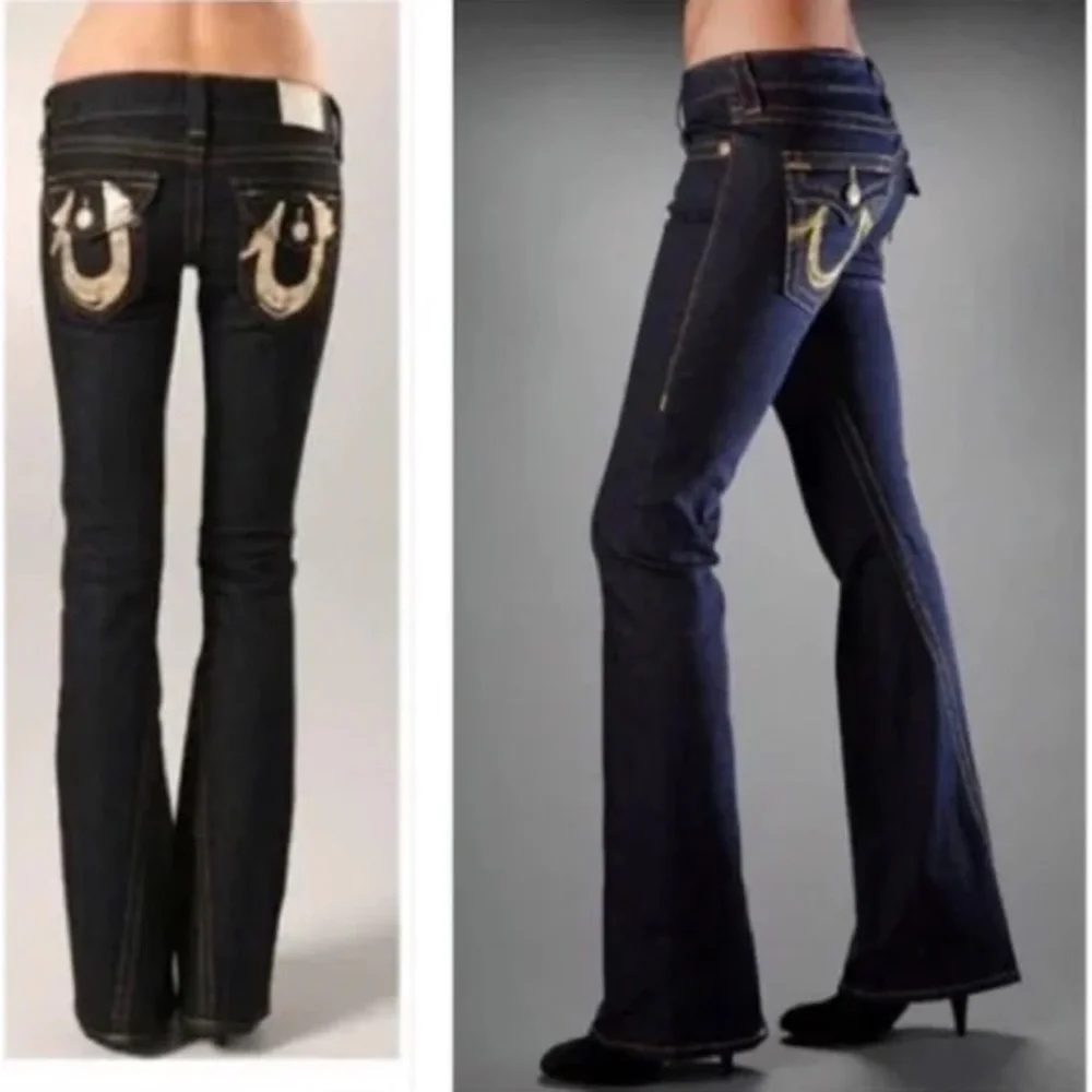 True Religion Joey Gold Foil Pocket Twisted Hem Slim Flare Jeans – Dark Wash - Picture 13 of 13